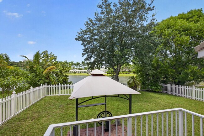 Building Photo - 1204 Oakwater Dr