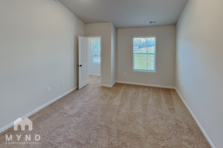 Building Photo - 1286 Principal Featherstone Ave