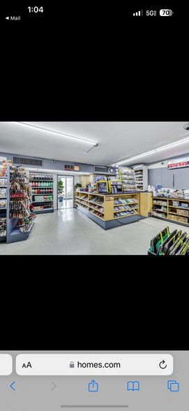 Building Photo - 3600 N Lake Shore Dr