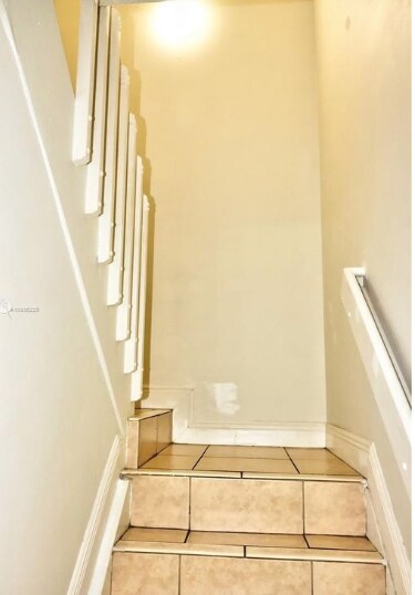 Building Photo - 6866 NW 166th Ter