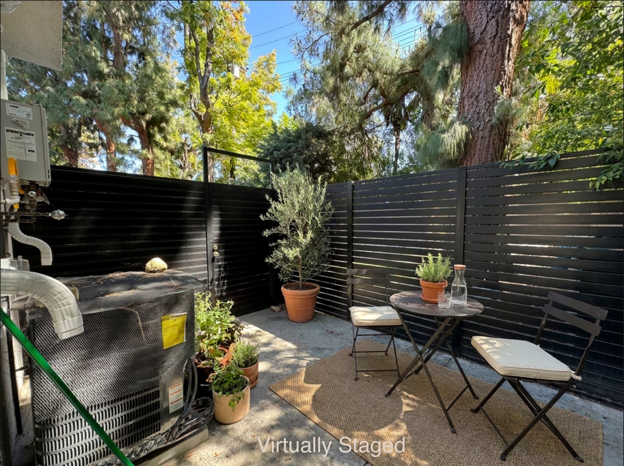 Building Photo - 23110 Mulholland Dr