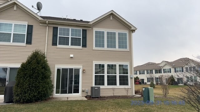 Building Photo - 10070 Cummings St