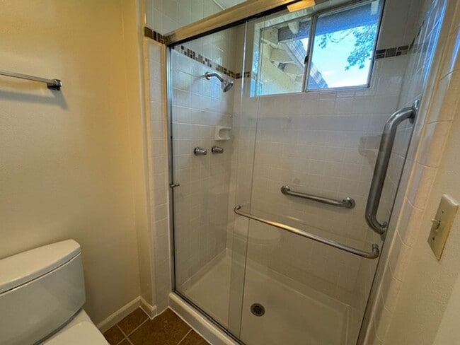 Building Photo - Wonderful single level home in Moraga-grea...