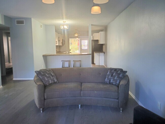 You enter to the open concept living - 2416 Wrld Pkwy Blvd