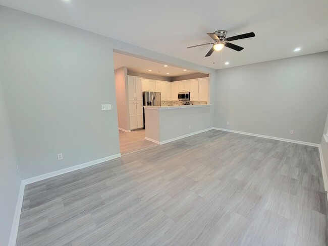 Building Photo - Ballantyne Beauty for Immediate Lease!