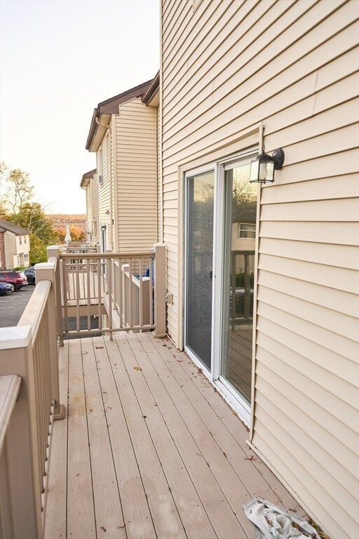 Building Photo - 3 Woodland St