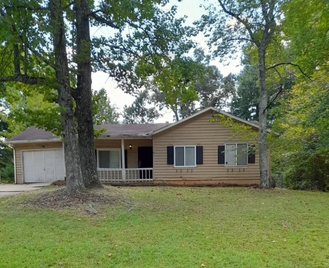 Primary Photo - 76 Cardinal Ln
