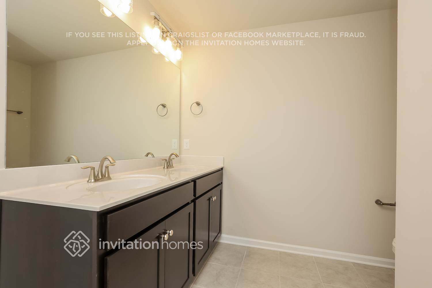 Building Photo - 127 Fister Dr