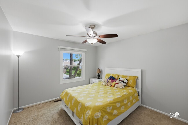 Building Photo - 750 Dunhill Dr