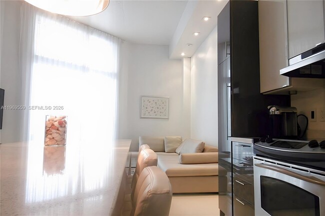 Building Photo - 2001 Meridian Ave