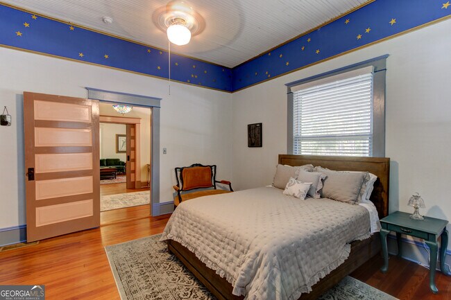 Building Photo - 127 Wilkins Rd