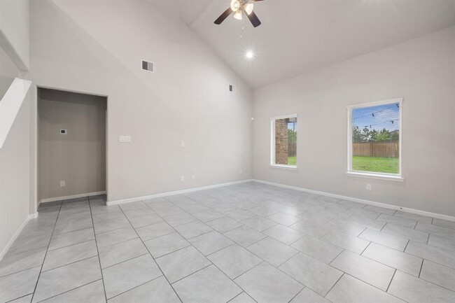 Building Photo - 29806 Breakwater Dr