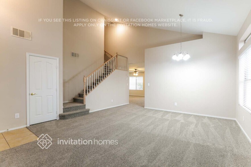 Building Photo - 3905 Meadowlands St