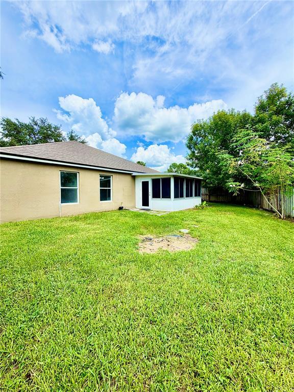 Building Photo - 26944 Affirmed Dr