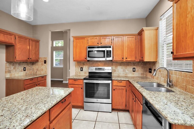 Building Photo - 111 S Winterport Cir