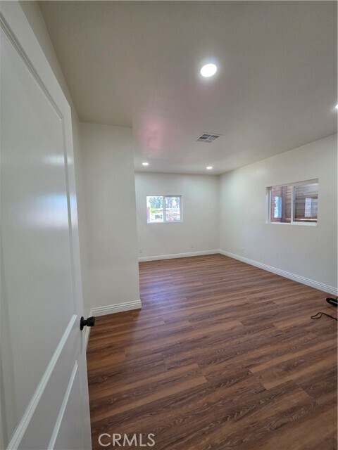 Building Photo - 19380 Quebec Ave