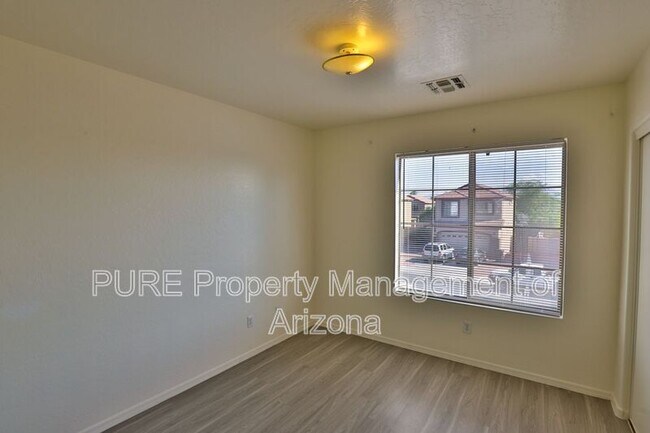 Building Photo - 11380 W Mohave St