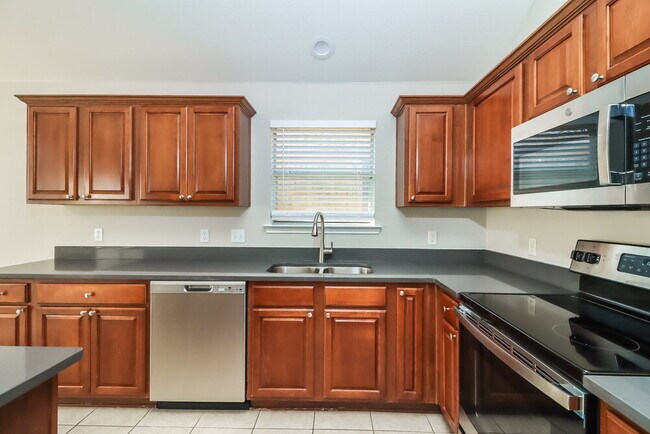 Building Photo - 5728 Imes Ln