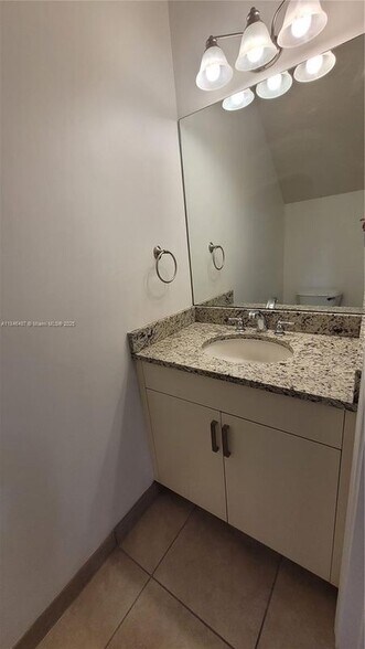 Building Photo - 6959 Long Pine Cir