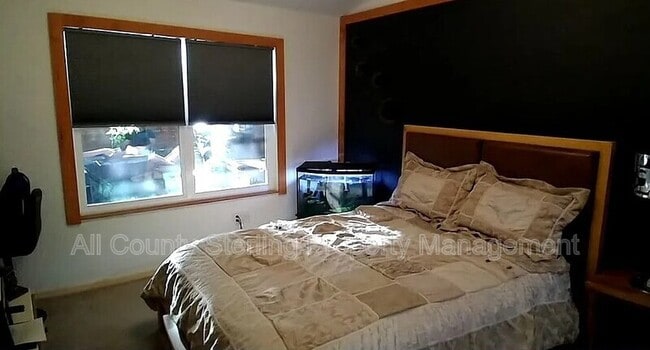 Building Photo - 3836 SW 30th Terrace