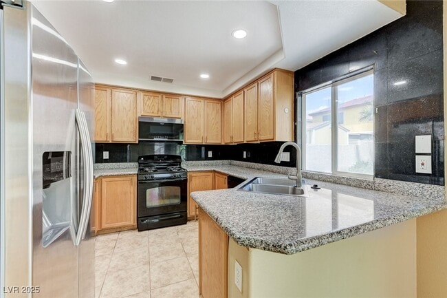 Building Photo - 10204 Lemon Thyme St