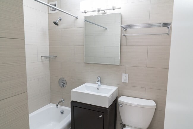 Interior Photo - Kips Bay Court