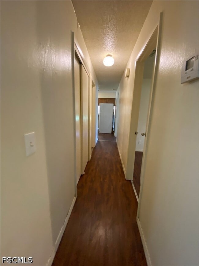 Building Photo - 7906 Suncoast Dr