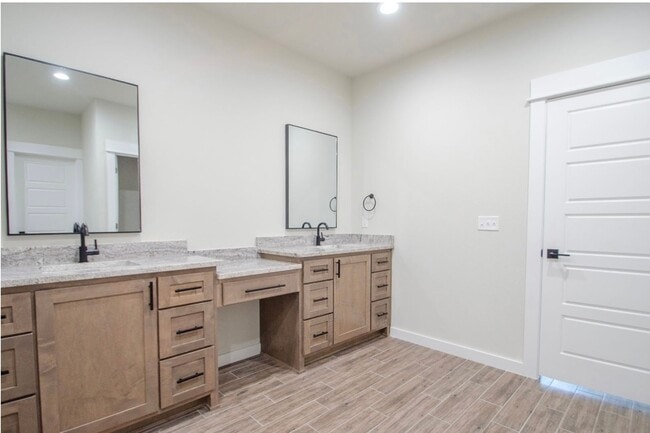 Building Photo - Gorgeous Newer Construction 4 Bedroom Home In The Highly Desirable Chisholm Ranch Subdivision!