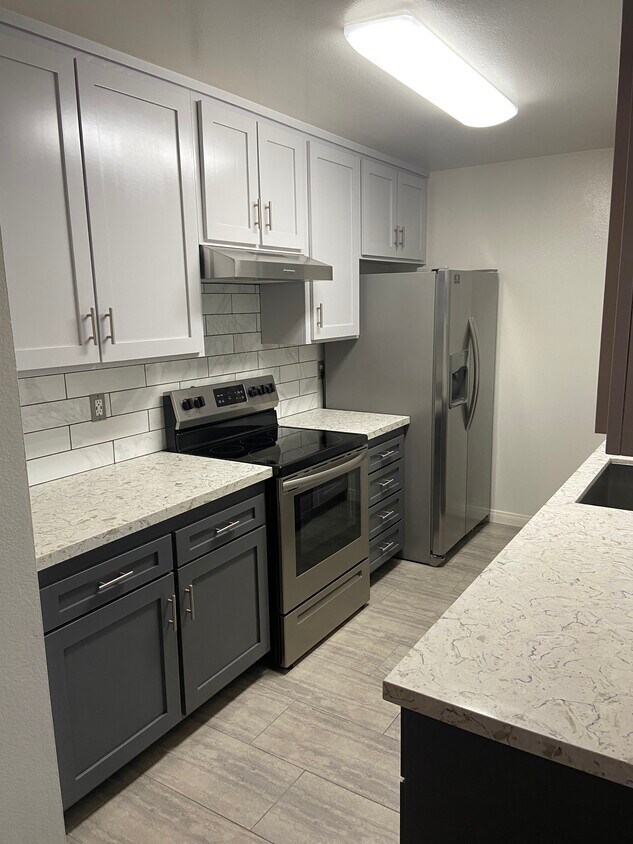 New Appliances - 3565 Linden Ave