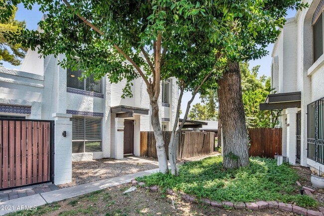 Building Photo - 13238 N 3rd Way