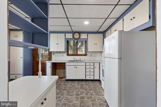 Building Photo - 151 S Grant St