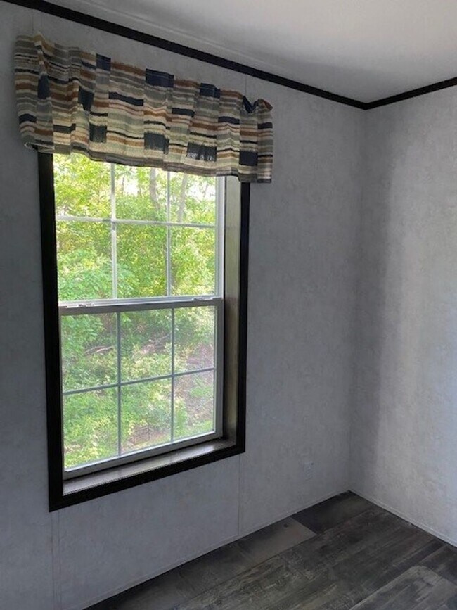 Building Photo - New 2 Bedroom Mobile Home-Denver