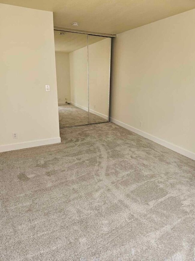 Building Photo - Remodeled 2 bedroom 1 bath condo in heart of Santa Clara