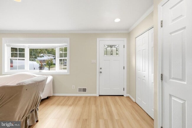 Building Photo - 7810 Kalorama Rd