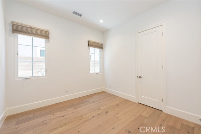 Building Photo - 108 Statura