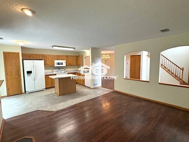 Building Photo - 9244 Merrimac Ln N