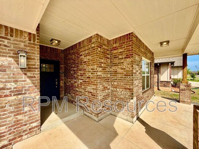 Building Photo - 3613 Shutter Ridge Dr