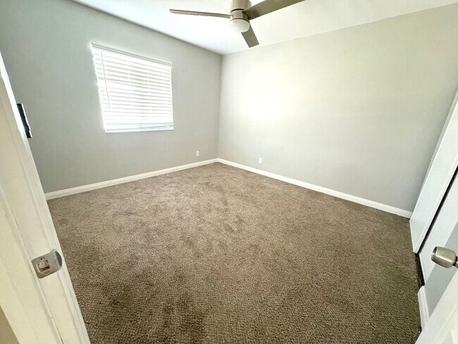 Building Photo - Welcoming 3 Bedroom 1.5 Bathroom Home