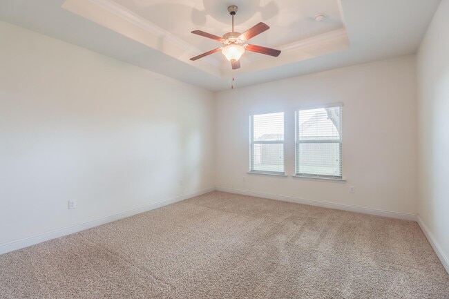 Building Photo - 10837 Chapelwood Dr