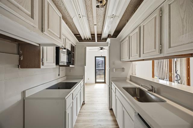 Building Photo - 438 Arborview Dr