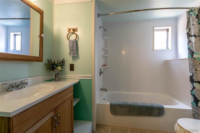 Building Photo - 178 Little Creek Rd