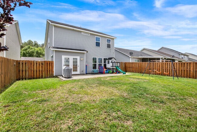 Building Photo - 86 Crystal Lake Dr