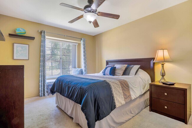 Building Photo - 39795 Regency Way