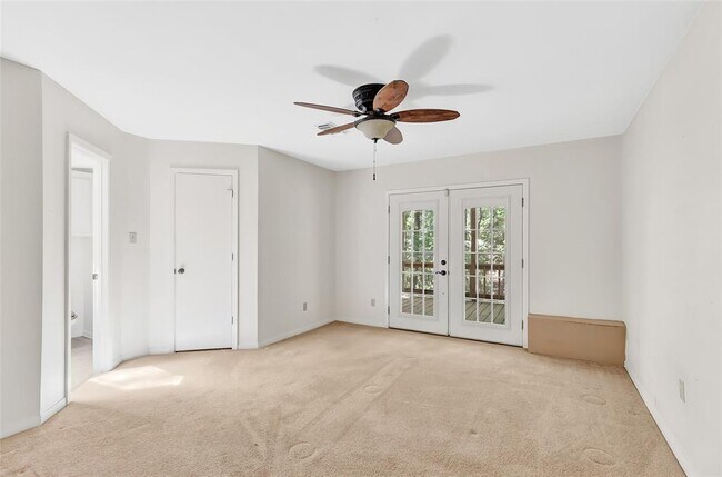 Building Photo - 70 Fern View Ct