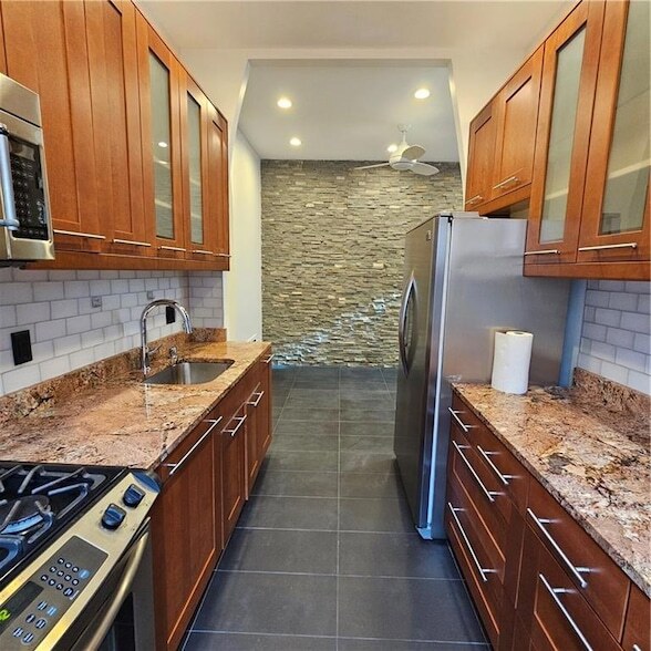 Building Photo - 1535 E 31st St