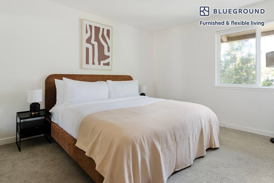 Building Photo - 20800 Homestead Rd