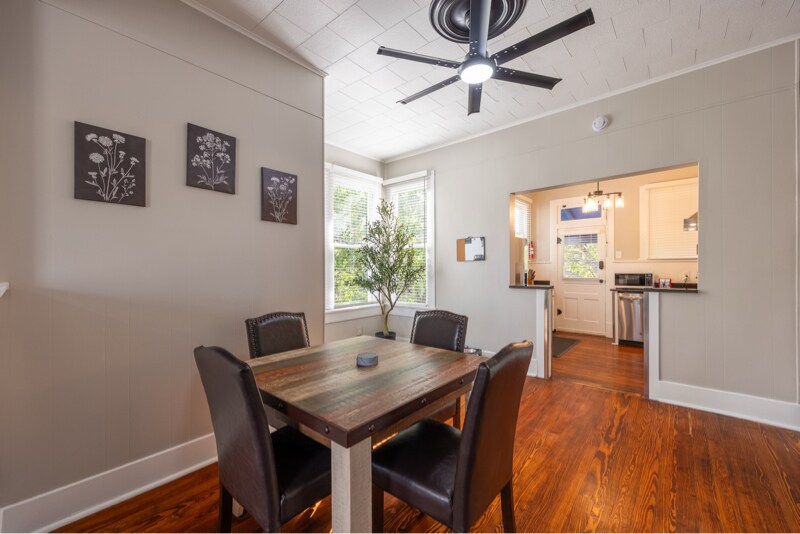 Building Photo - 500 Madison St