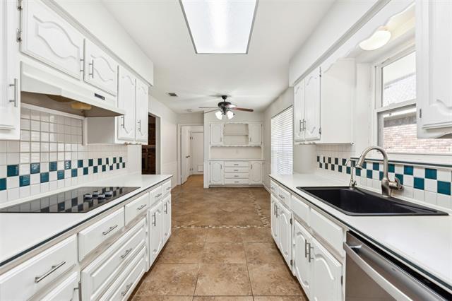 Building Photo - 1616 Tampico Dr