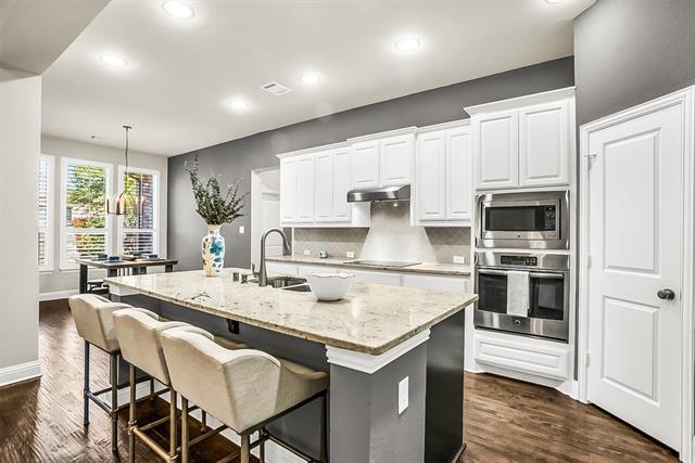 Building Photo - 6913 Barolo Dr