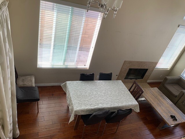 Primary Photo - 405 S Mountain View St